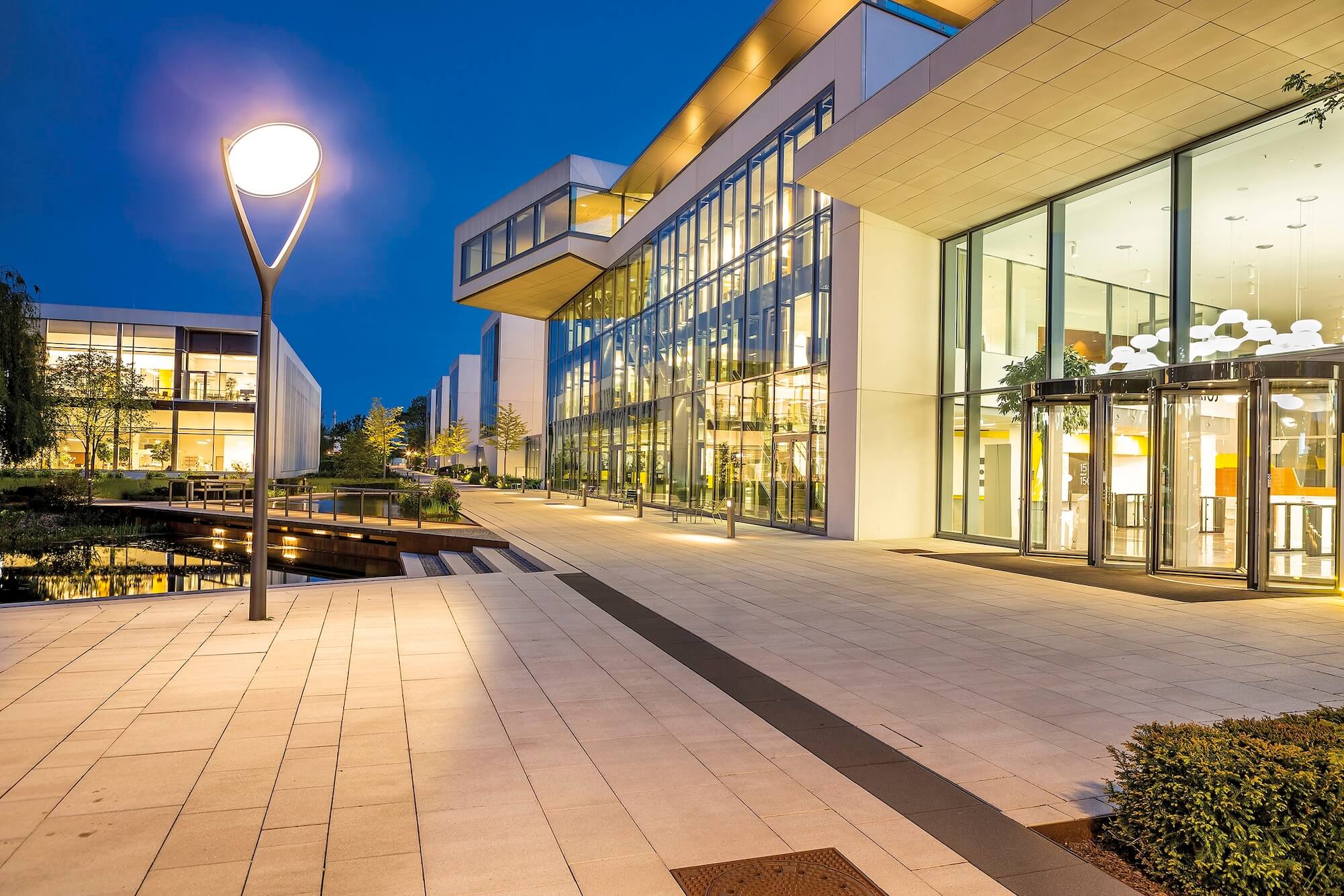 Außenbeleuchtung Nachtaufnahme zhev